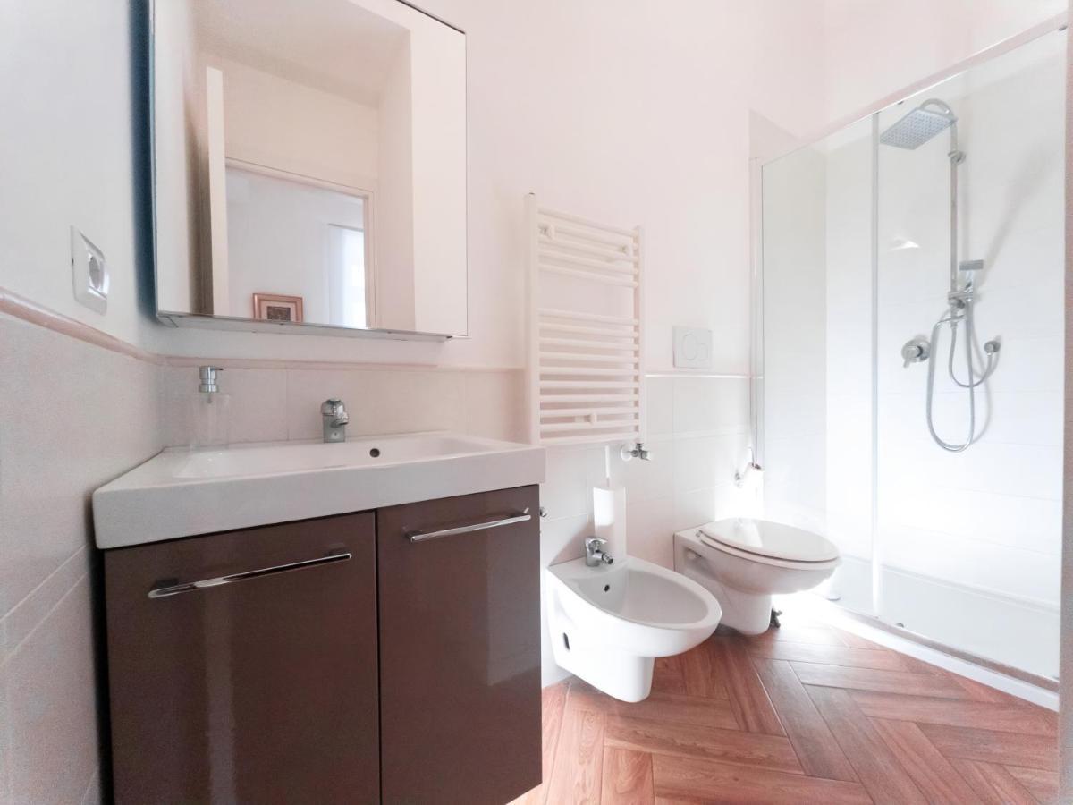 Luxury Bnb Pisacane Apartman Bari Kültér fotó