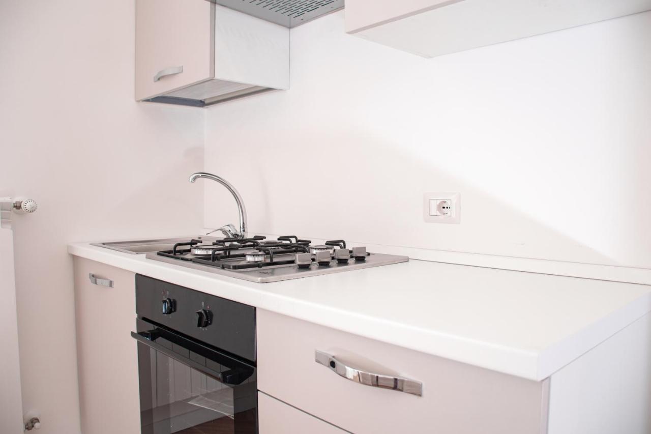 Luxury Bnb Pisacane Apartman Bari Kültér fotó